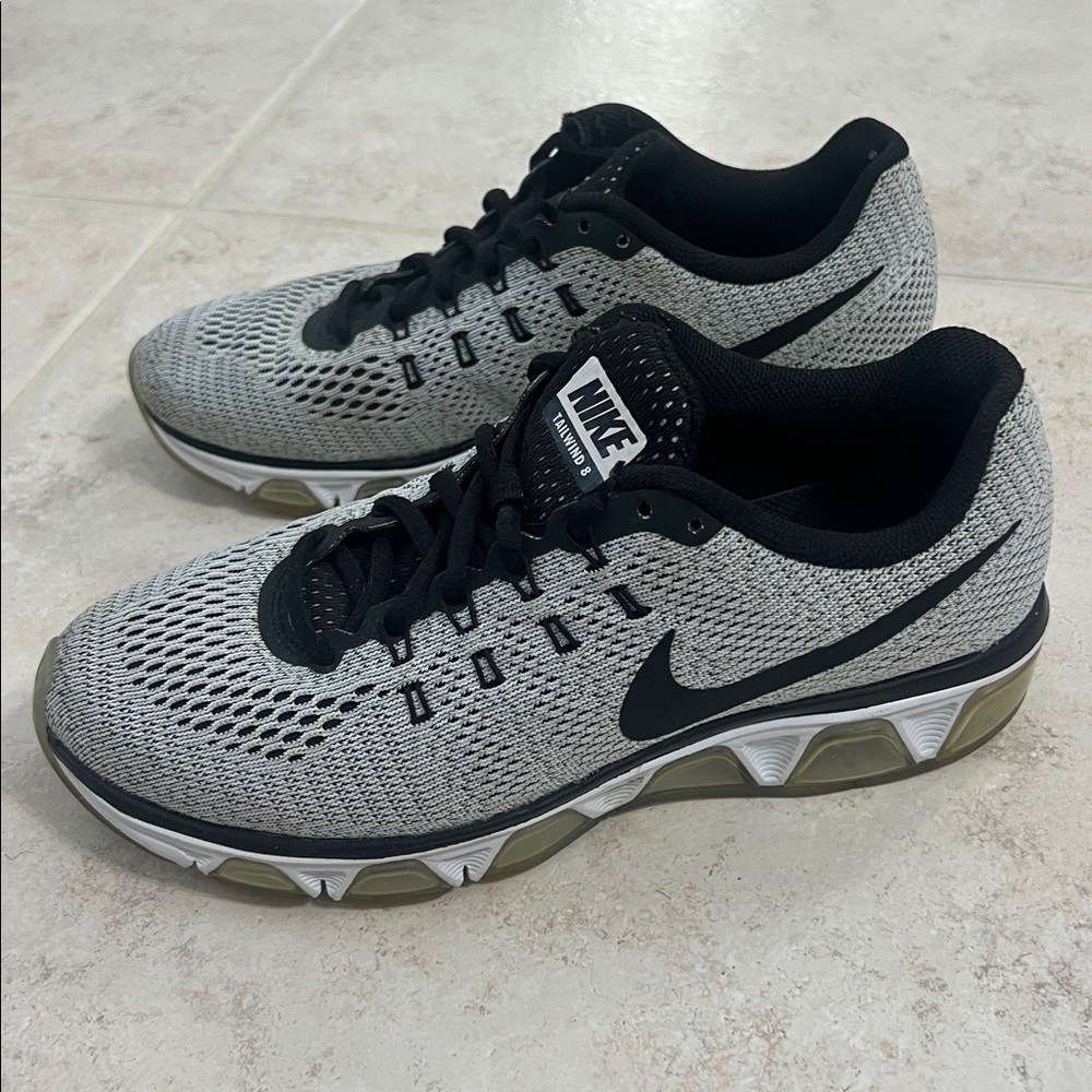 Nike Tailwind 8 “Oreo” 8.5
